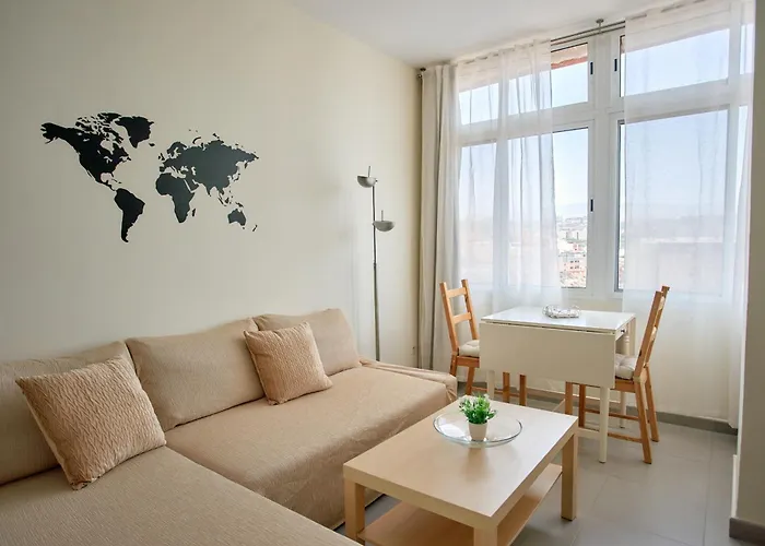 Work & Pet Friendly Urban Next To The *