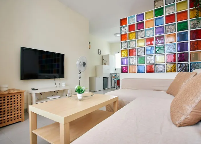 Work & Pet Friendly Urban Next To The Apartament Las Palmas de Gran Canaria