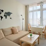 Work & Pet Friendly Urban Next To The *
